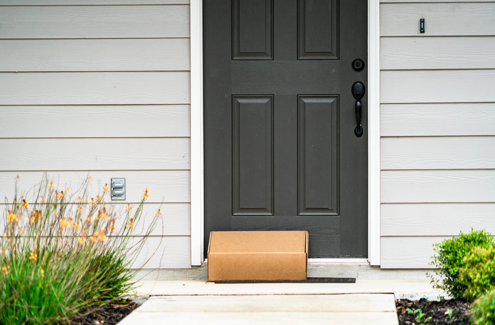 Package Delivery on Doorstep during Covid-19 Lockdown